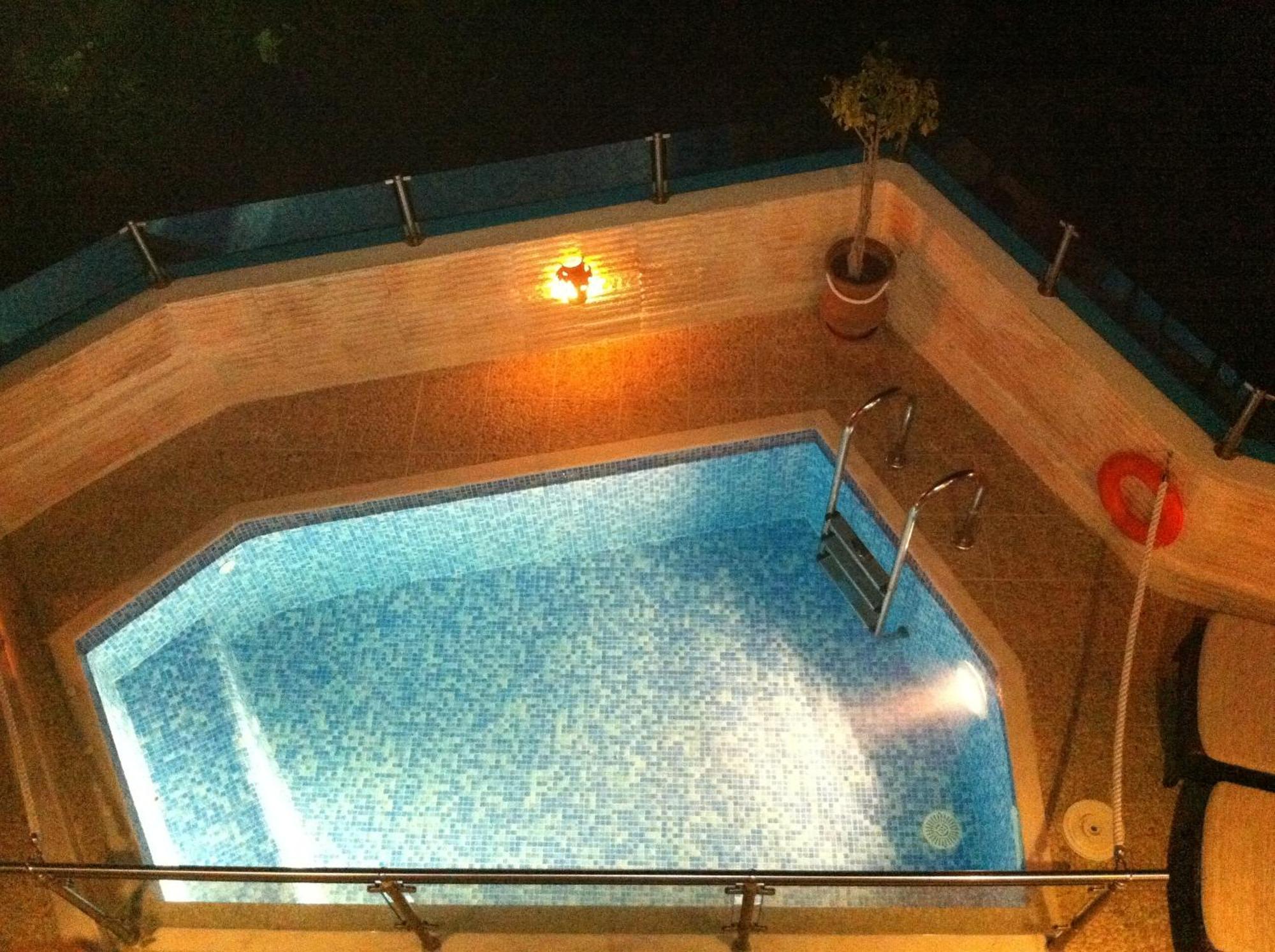 סנטוריני Nectarios Villa - Studios & Suites Adults Only מראה חיצוני תמונה