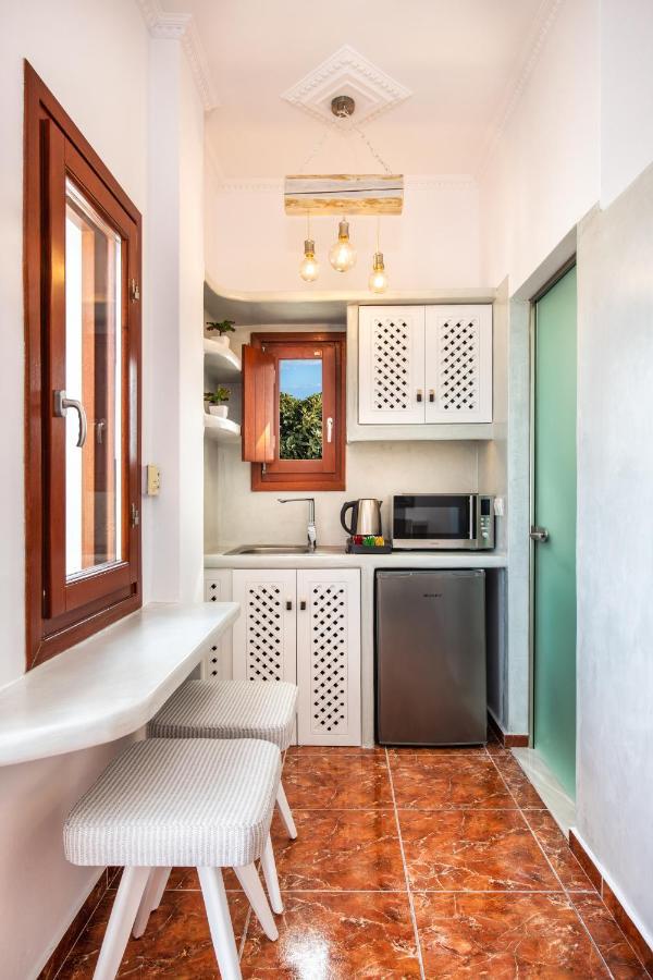 סנטוריני Nectarios Villa - Studios & Suites Adults Only מראה חיצוני תמונה